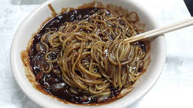 짜장면 가격으로 본 '체감 물가'의 충격